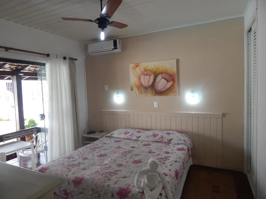 Pousada Salines Governador Celso Ramos Mini-hôtel